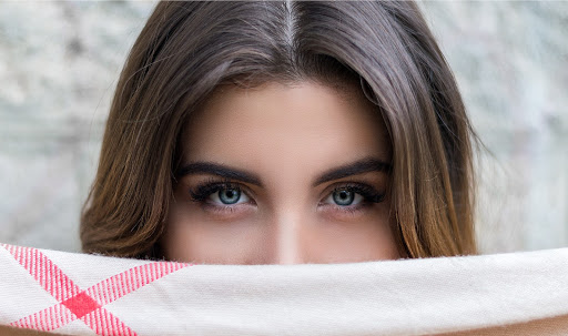 Na czym polega pielęgnacja twarzy w gabinecie kosmetologicznym